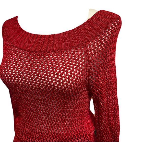 The Limited Red Shimmery Crochet Off-Shoulder Top | Sz. M | EUC | Y2K - Picture 2 of 9